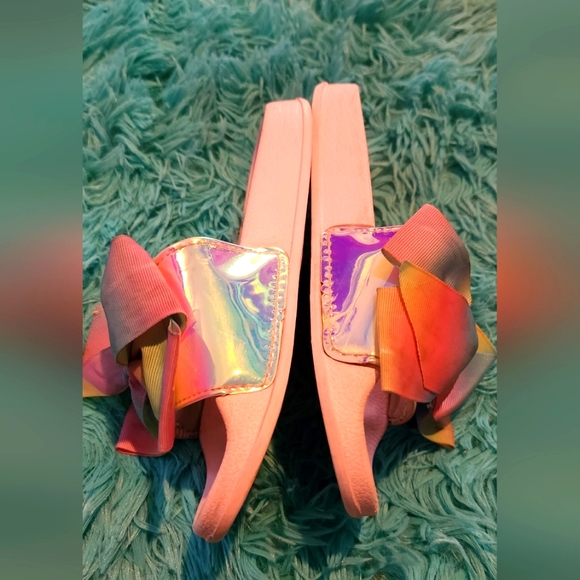 Jojo Siwa Pink Metallic Slides Girls Size 1 - Picture 3 of 5